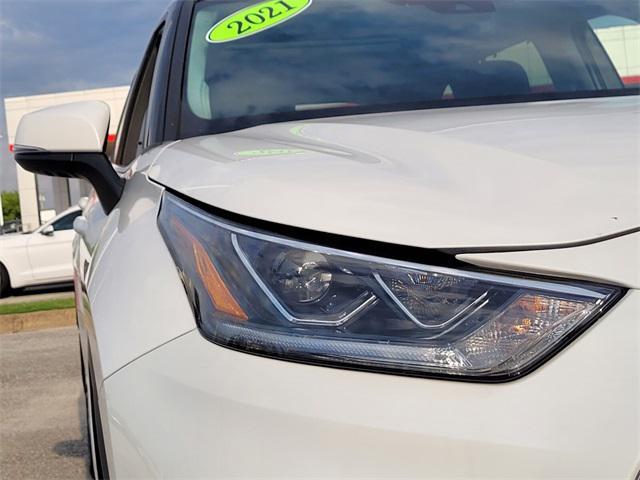 used 2021 Toyota Highlander car, priced at $40,995
