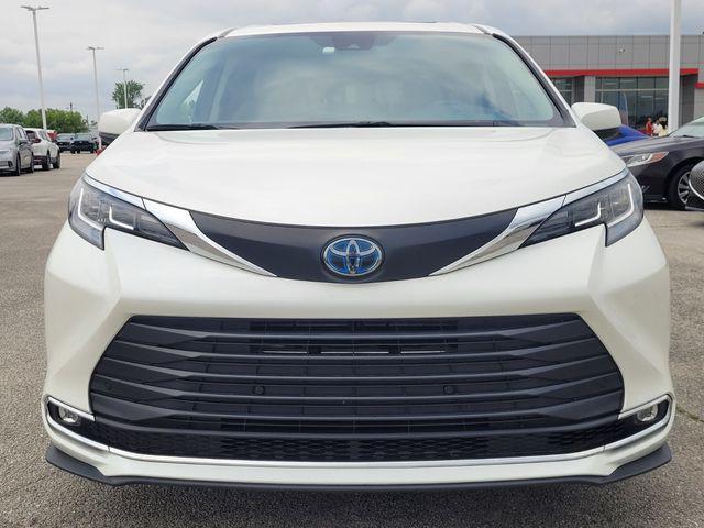 used 2021 Toyota Sienna car, priced at $32,995