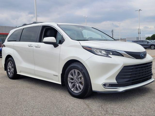 used 2021 Toyota Sienna car, priced at $32,995