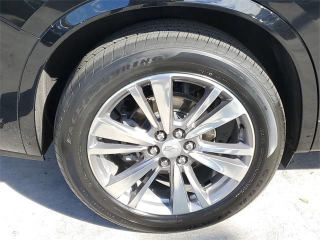 used 2022 Cadillac XT6 car, priced at $28,999