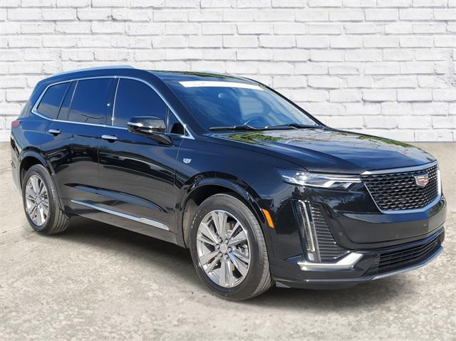 used 2022 Cadillac XT6 car, priced at $28,999