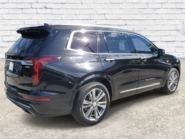 used 2022 Cadillac XT6 car, priced at $28,999