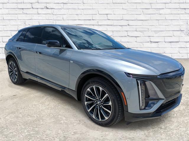 new 2025 Cadillac LYRIQ car, priced at $61,289