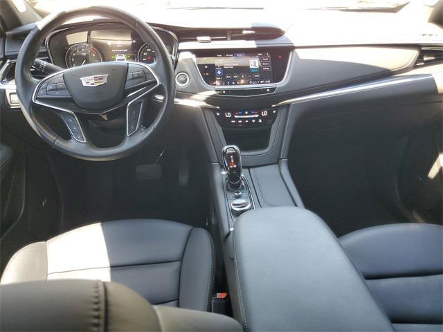 used 2023 Cadillac XT5 car, priced at $34,192