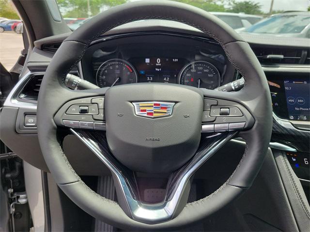 new 2025 Cadillac XT6 car, priced at $57,940