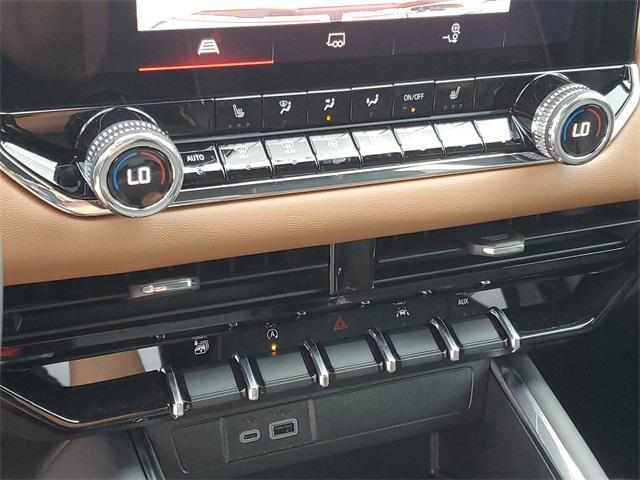 new 2025 GMC Canyon car, priced at $47,784