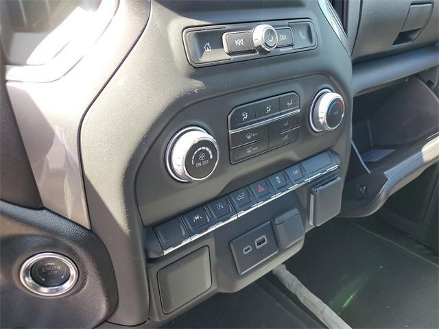 new 2025 Chevrolet Silverado 1500 car, priced at $39,817