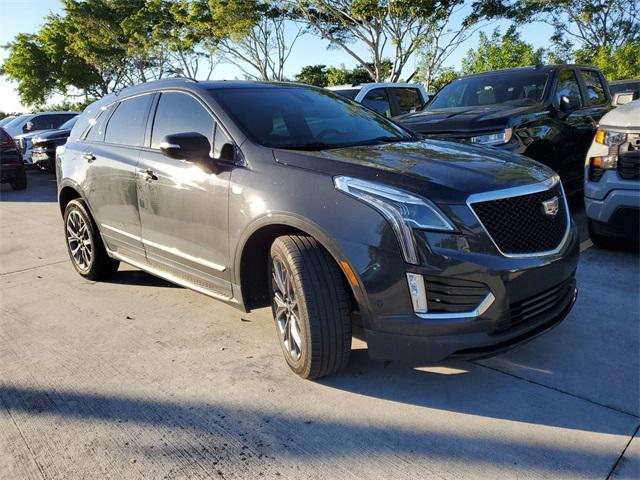 used 2020 Cadillac XT5 car, priced at $26,499