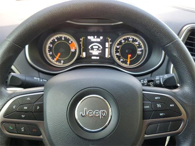 used 2019 Jeep Cherokee car, priced at $15,413