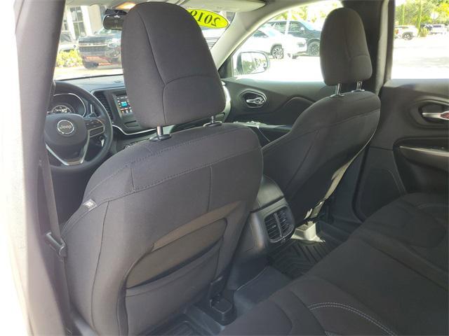 used 2019 Jeep Cherokee car, priced at $15,413