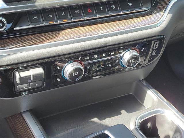 new 2025 GMC Sierra 1500 car, priced at $62,077