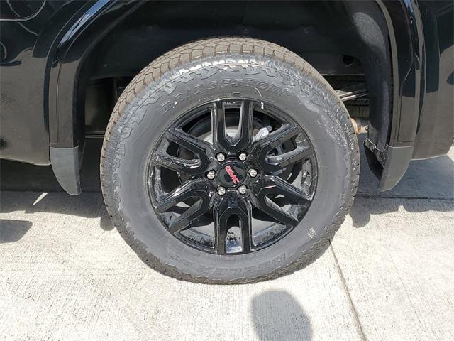 new 2025 GMC Sierra 1500 car, priced at $62,077