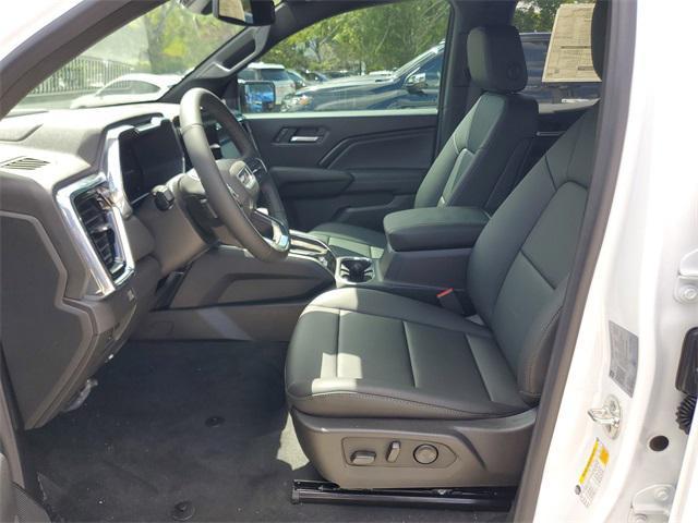 new 2025 GMC Canyon car, priced at $44,320