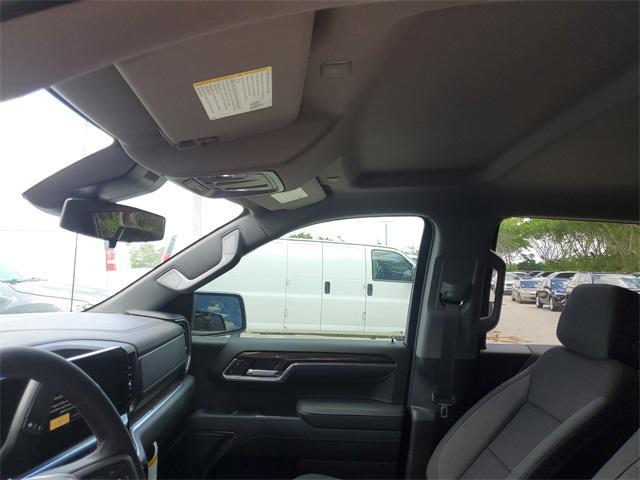 new 2025 GMC Sierra 1500 car, priced at $52,584