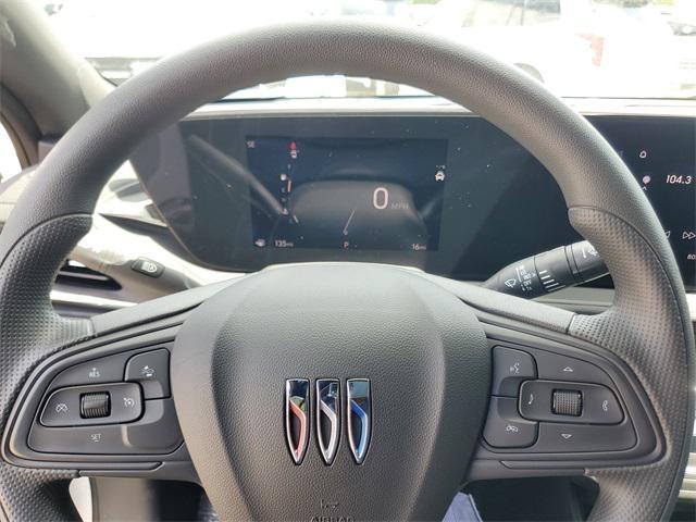 new 2025 Buick Envista car, priced at $25,195