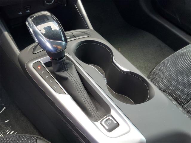 new 2025 Buick Envista car, priced at $25,195