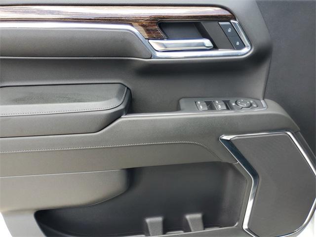 used 2024 GMC Sierra 1500 car, priced at $43,325
