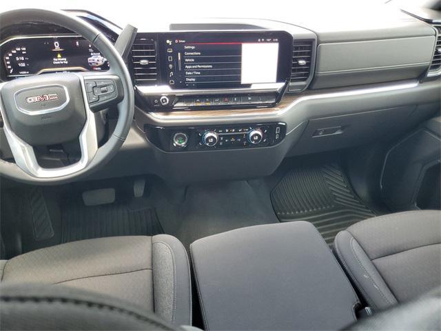 used 2024 GMC Sierra 1500 car, priced at $43,325