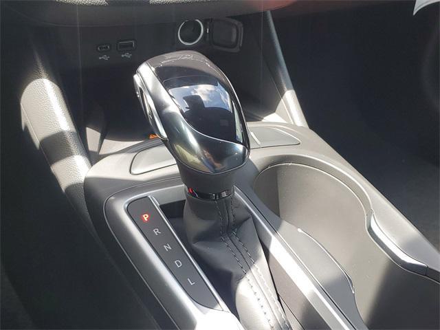 new 2025 Buick Envista car, priced at $27,280