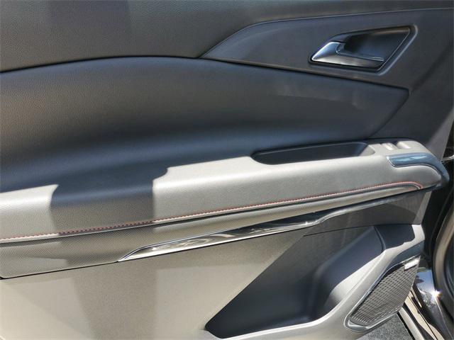 used 2025 Chevrolet Traverse car, priced at $48,953