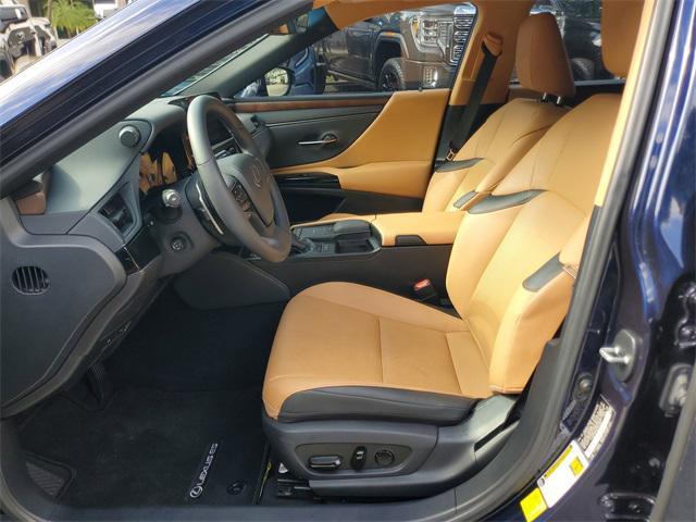 used 2022 Lexus ES 350 car, priced at $32,500