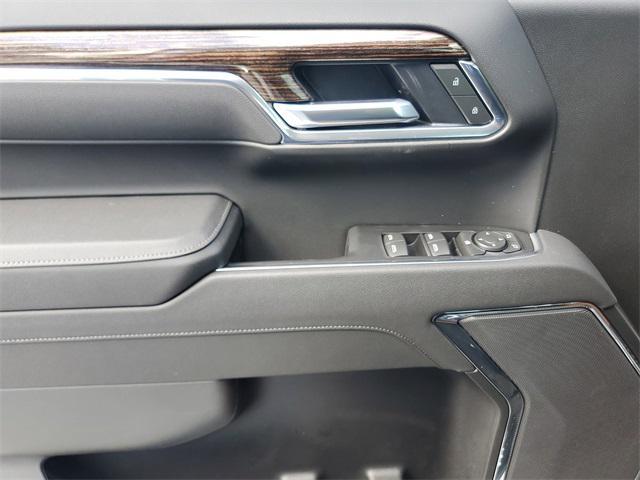 new 2025 GMC Sierra 1500 car, priced at $49,481