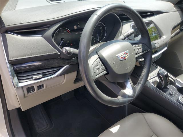 used 2019 Cadillac XT4 car, priced at $21,425