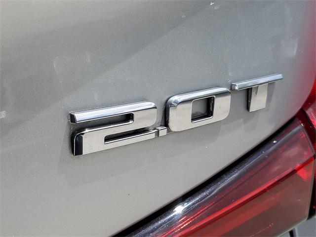 used 2019 Cadillac XT4 car, priced at $21,425