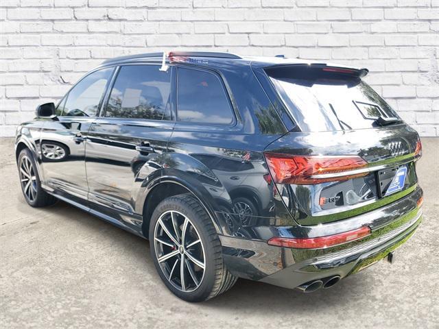used 2022 Audi SQ7 car, priced at $51,905