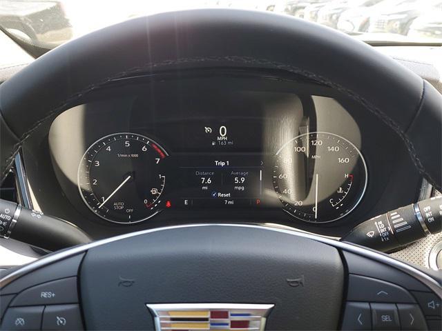 new 2025 Cadillac XT5 car, priced at $44,790