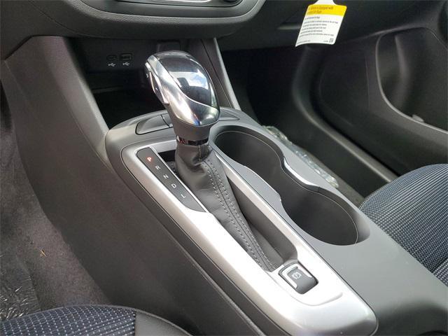 new 2025 Buick Envista car, priced at $26,685