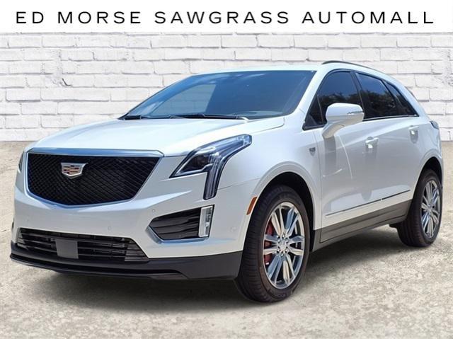 new 2025 Cadillac XT5 car, priced at $63,379