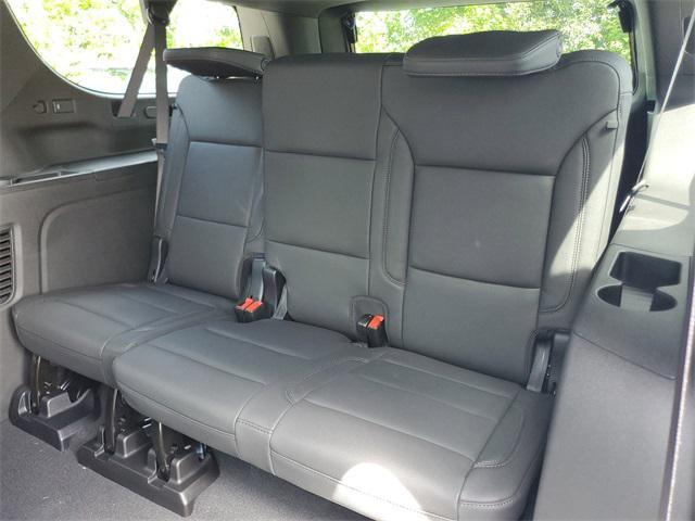 new 2025 Chevrolet Suburban car, priced at $69,807