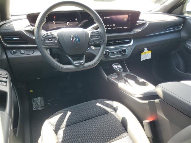 new 2025 Buick Envista car, priced at $24,814