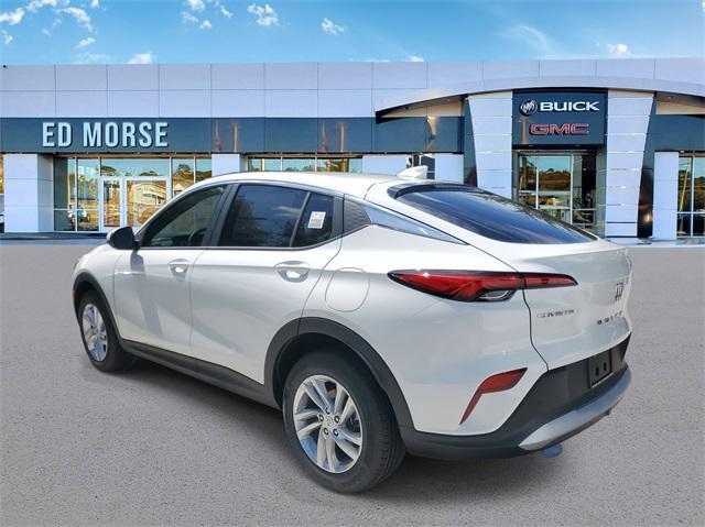 new 2025 Buick Envista car, priced at $24,814
