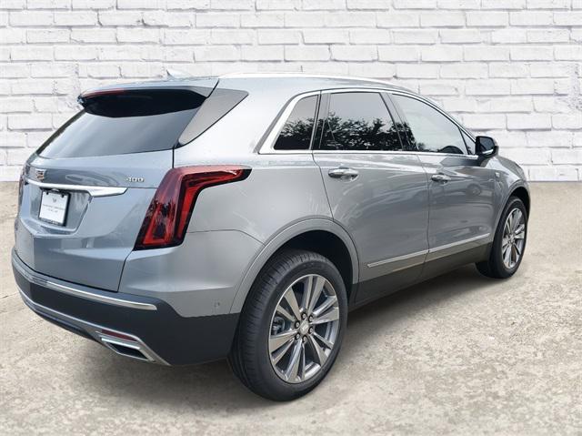 new 2025 Cadillac XT5 car, priced at $54,265