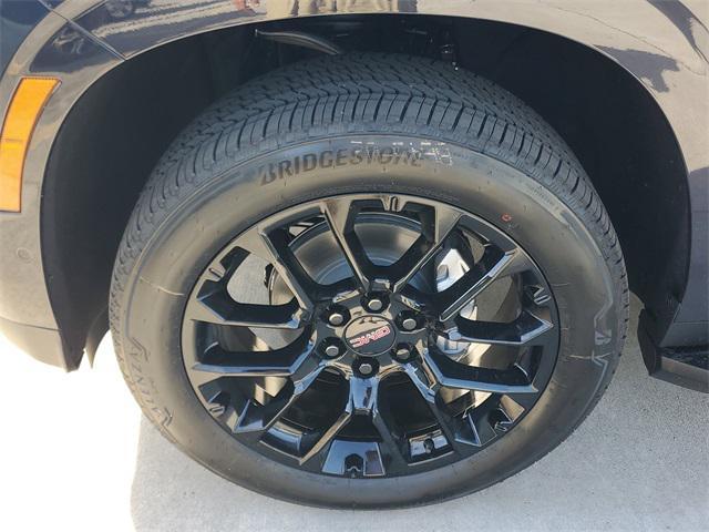 new 2026 GMC Yukon XL car, priced at $76,236