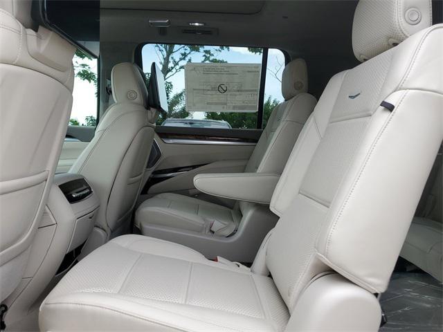 new 2025 Cadillac Escalade ESV car