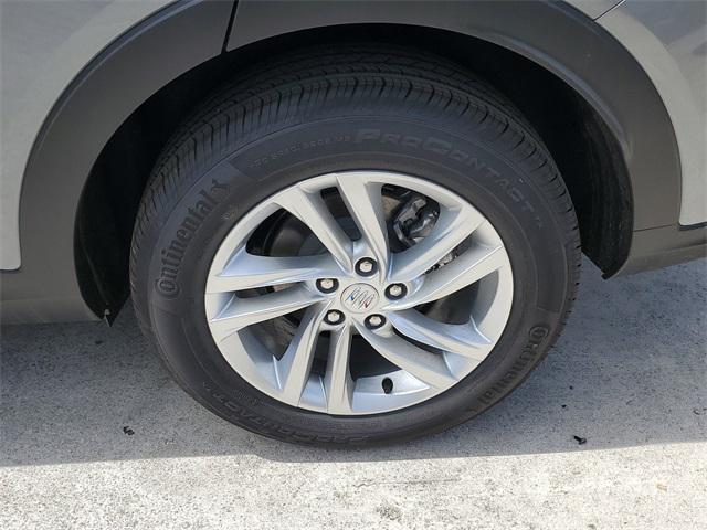 new 2025 Buick Envista car, priced at $26,685