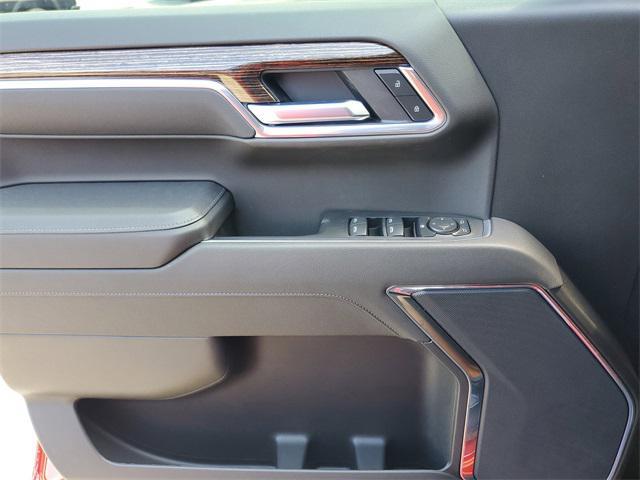 new 2025 GMC Sierra 1500 car, priced at $48,225