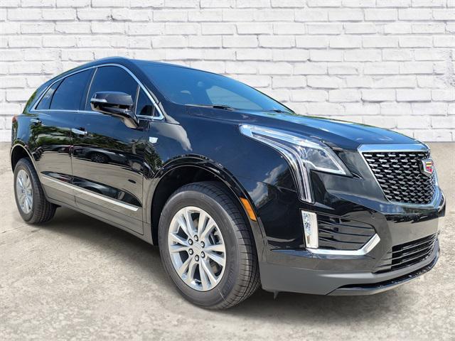 new 2025 Cadillac XT5 car, priced at $36,415