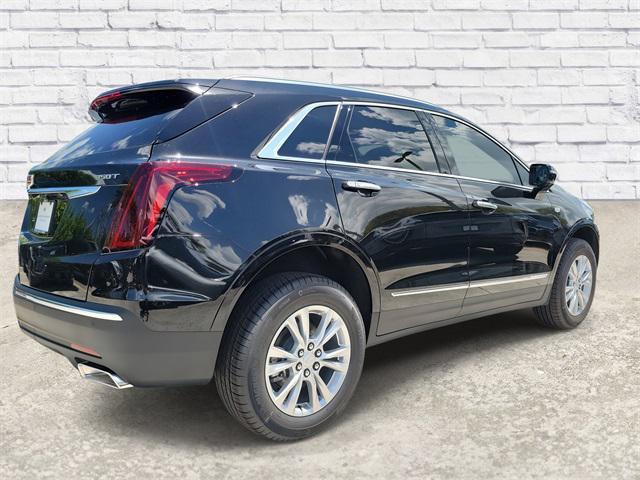 new 2025 Cadillac XT5 car, priced at $36,415