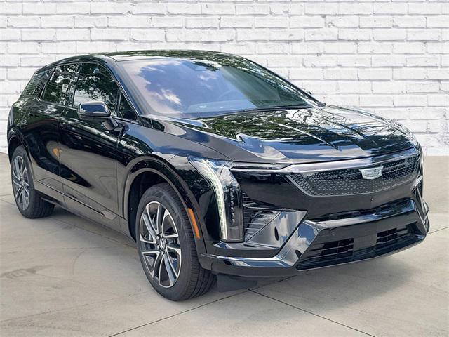 new 2025 Cadillac OPTIQ car, priced at $54,990