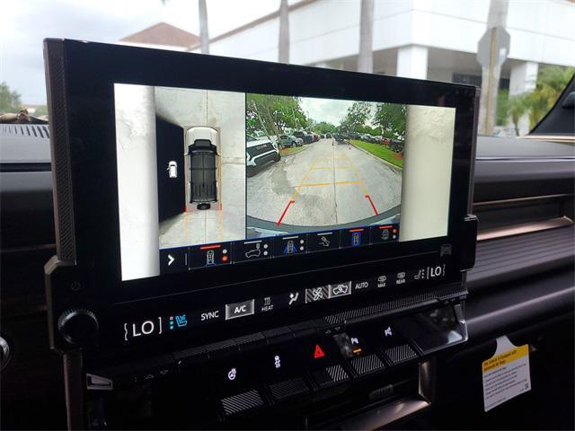 new 2025 GMC HUMMER EV SUV car, priced at $100,587