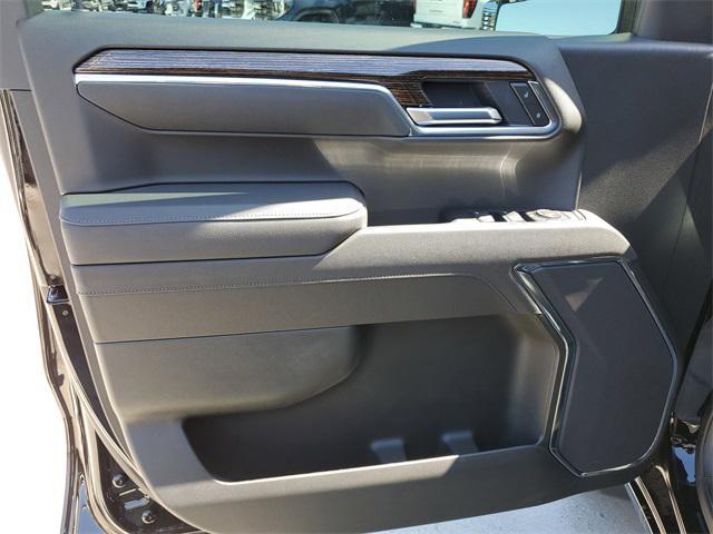 new 2025 GMC Sierra 1500 car, priced at $50,365