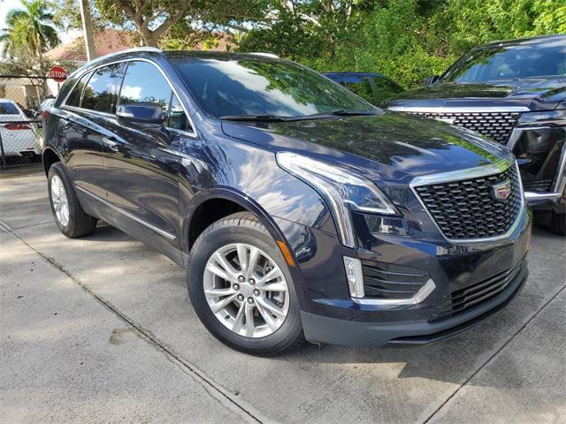 used 2022 Cadillac XT5 car, priced at $26,999