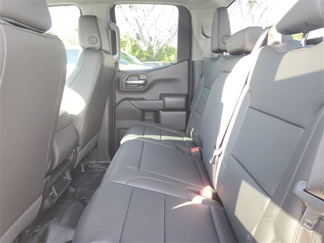 new 2025 GMC Sierra 1500 car, priced at $40,422