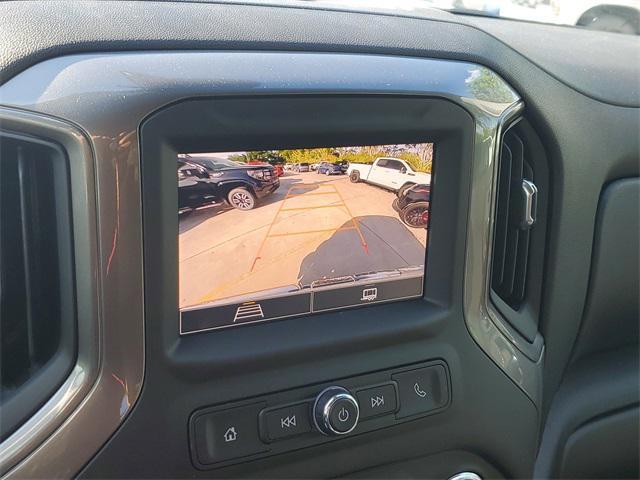 new 2025 GMC Sierra 1500 car, priced at $40,422