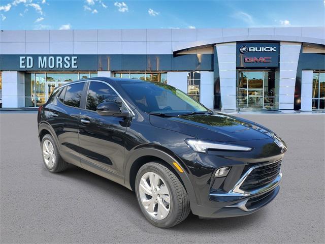 new 2025 Buick Envista car, priced at $26,753