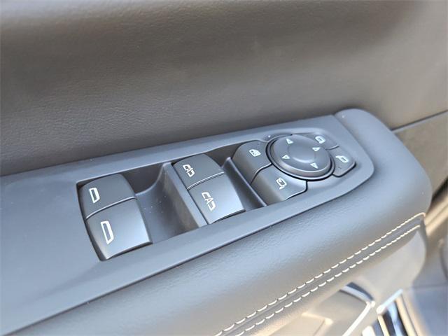 new 2025 GMC Yukon XL car, priced at $82,224
